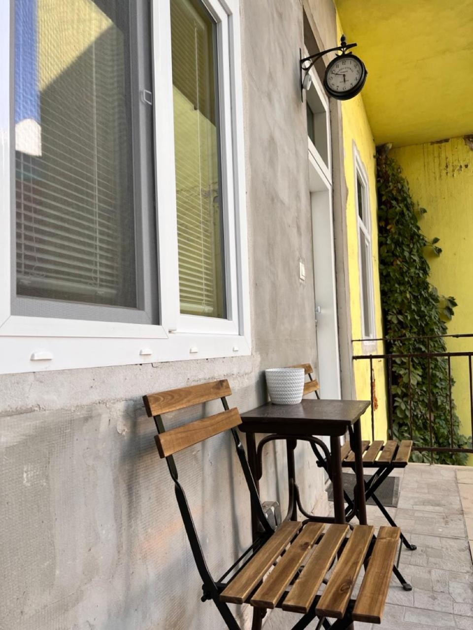 ברטיסלאבה Stylish Flat In City Centre מראה חיצוני תמונה